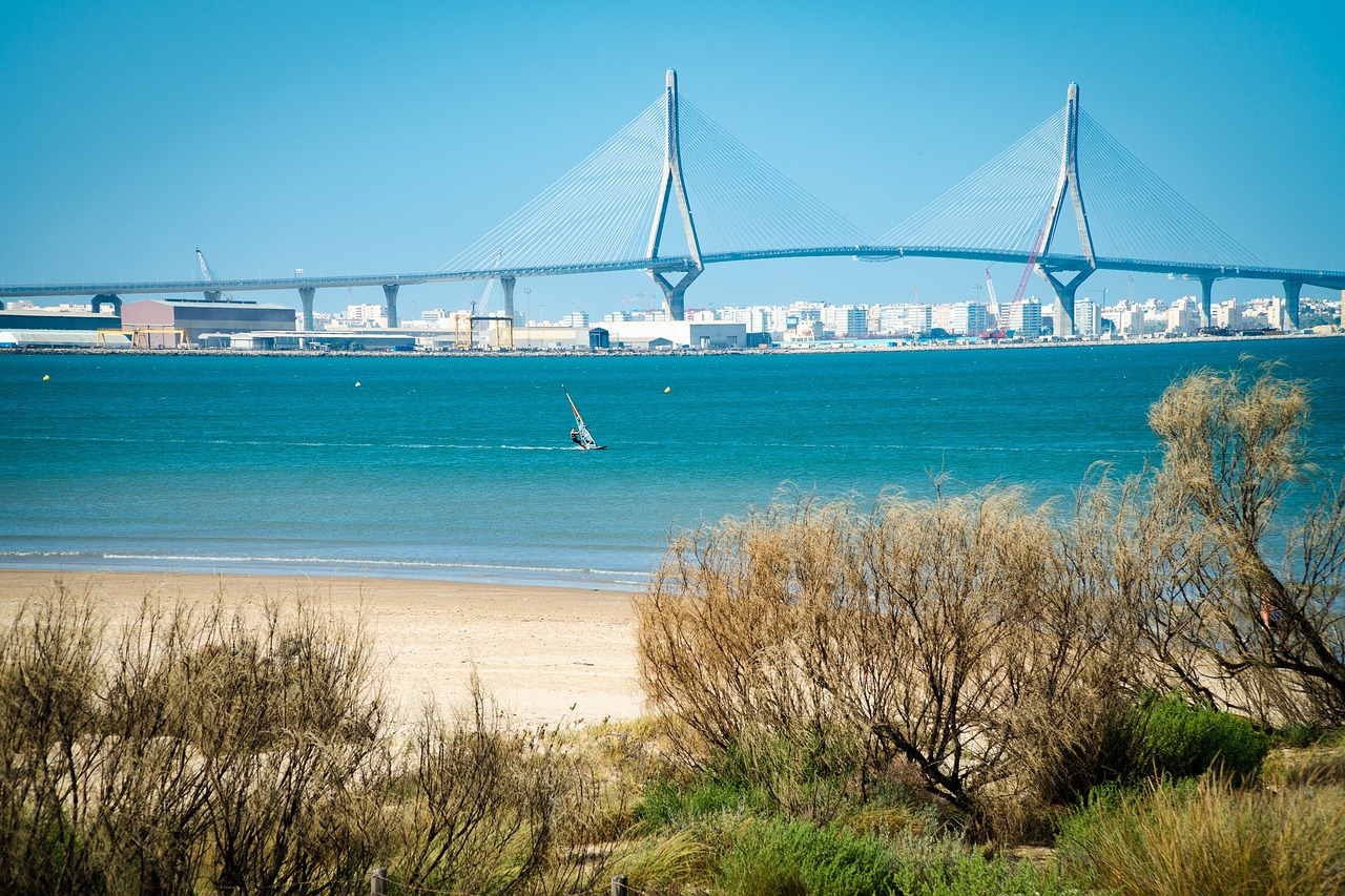 Urbanismo, paisaje y movilidad en la Bahía de Cádiz
